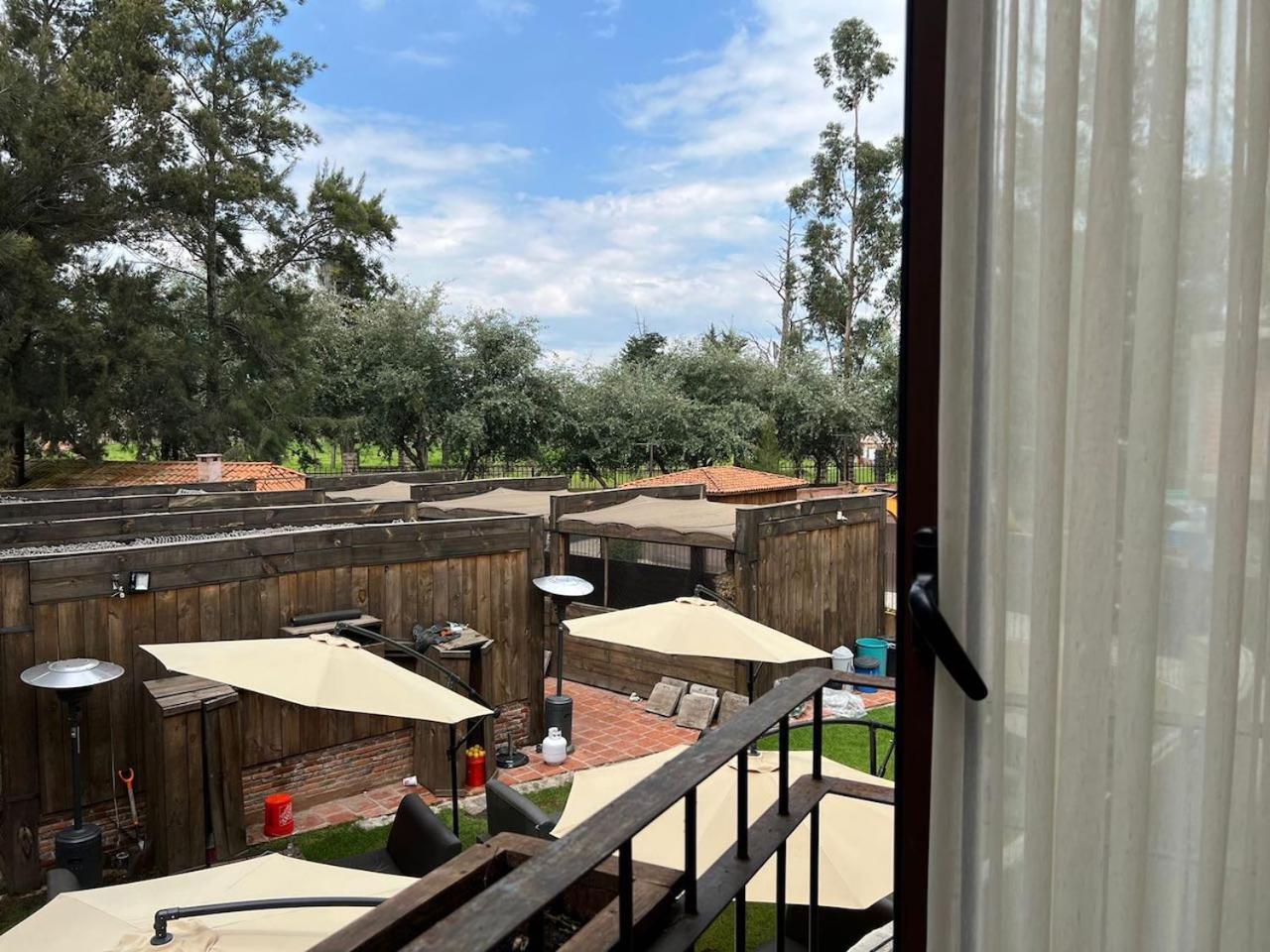 Appartamento Loft Casa Di Sam En Val'Quirico Santeagueda Esterno foto